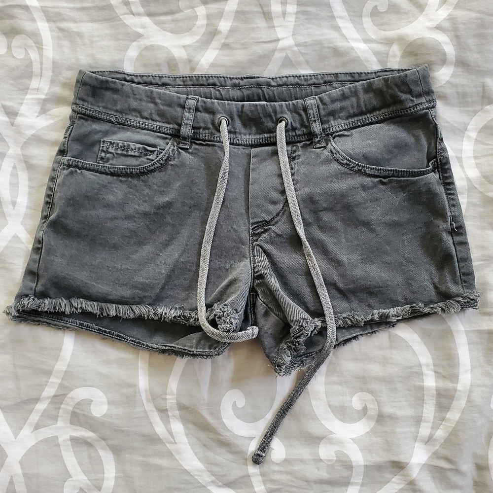 James Perse Gray Cargo Drawstring Shorts